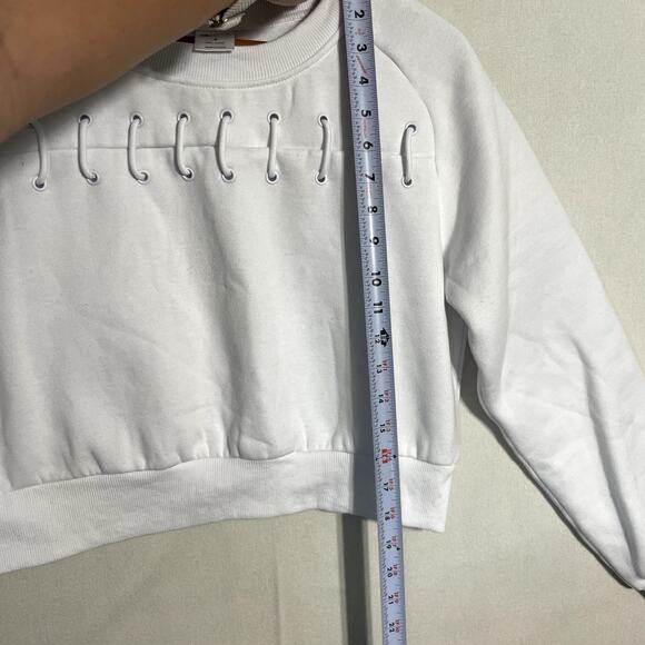 Buff Bunny Collection Women's White Long Sleeve Crop Top - Size‎ S - Picture 5 of 7